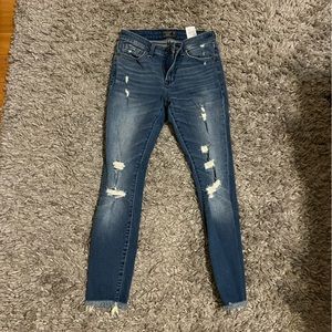 Abercrombie & Fitch skinny ankle mid rise